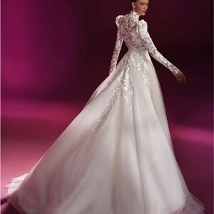 Pronovias Fayette